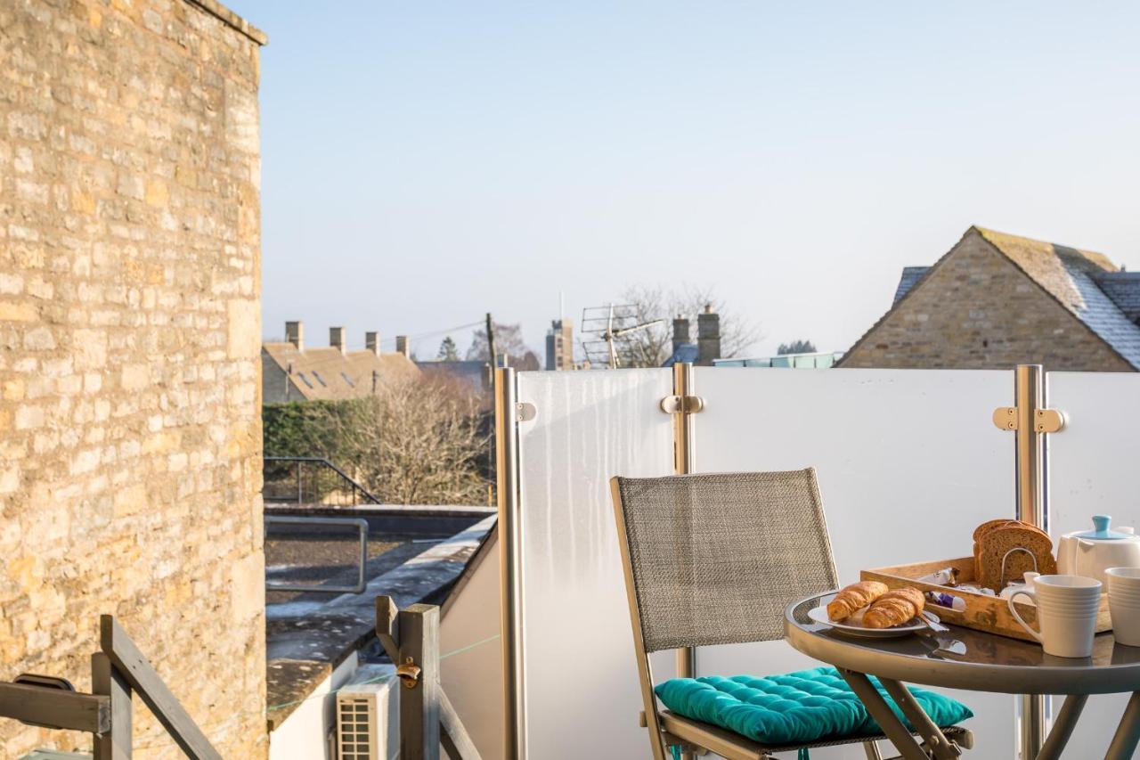 The Loft: Unique, Romantic, Grade II Listed, Dog Friendly Stow-on-the-Wold ภายนอก รูปภาพ
